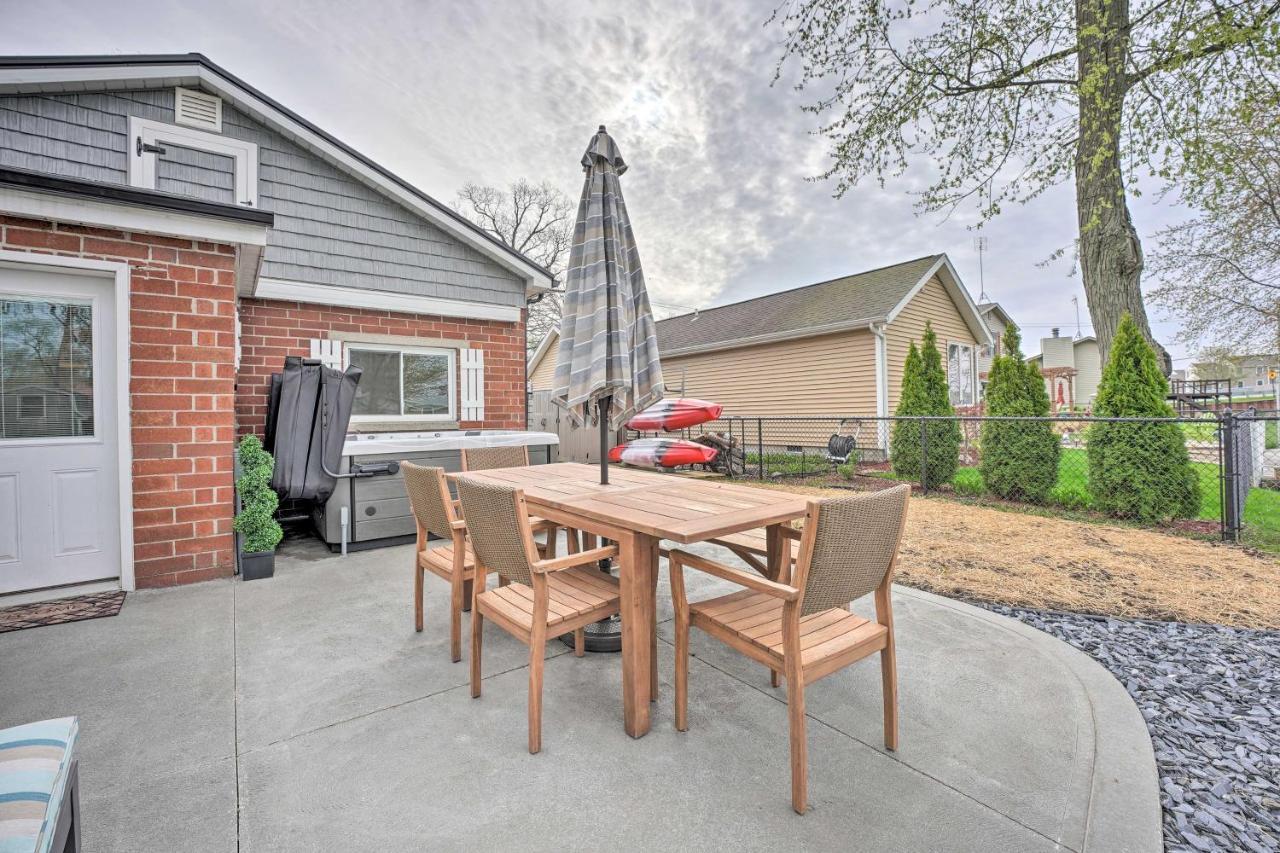 Waterfront Syracuse Home With Patio And Fire Pit! Exterior foto
